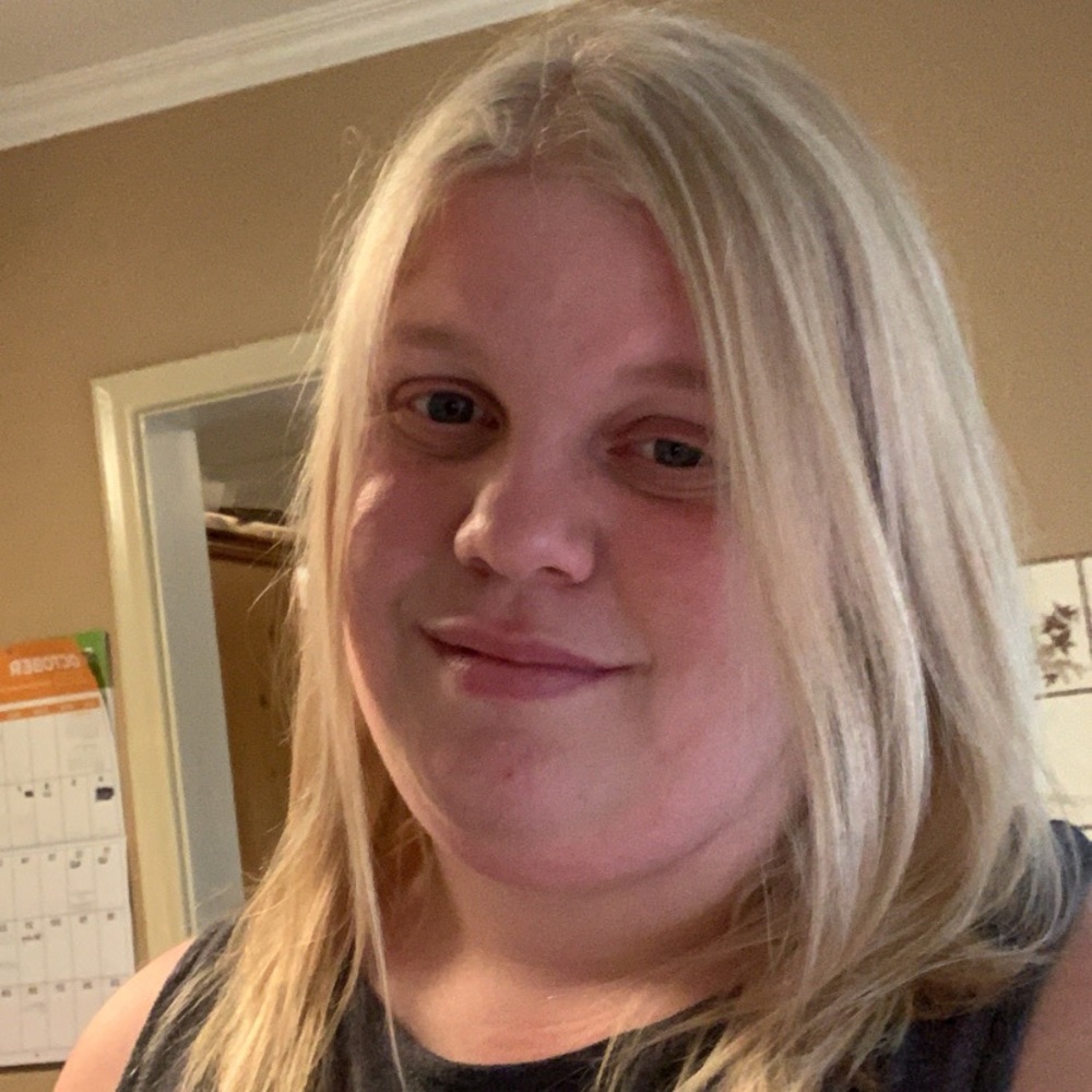 Meet your Posher, Mikaela